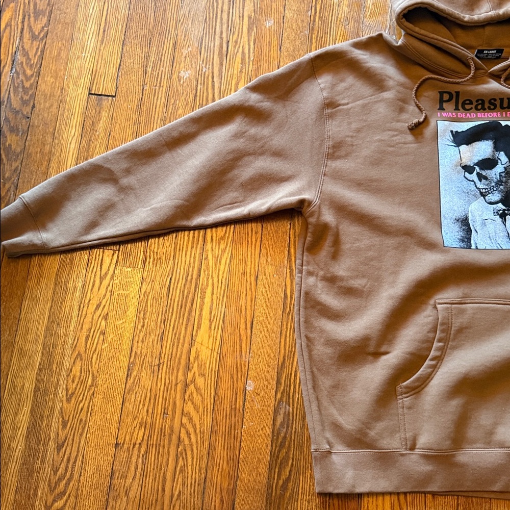 NWOT Pleasures Skull Hoodie - Picture 5 of 12